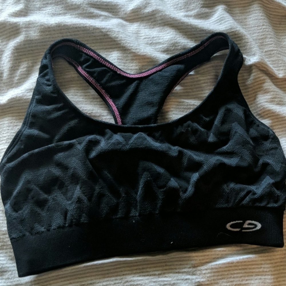 Sports bra